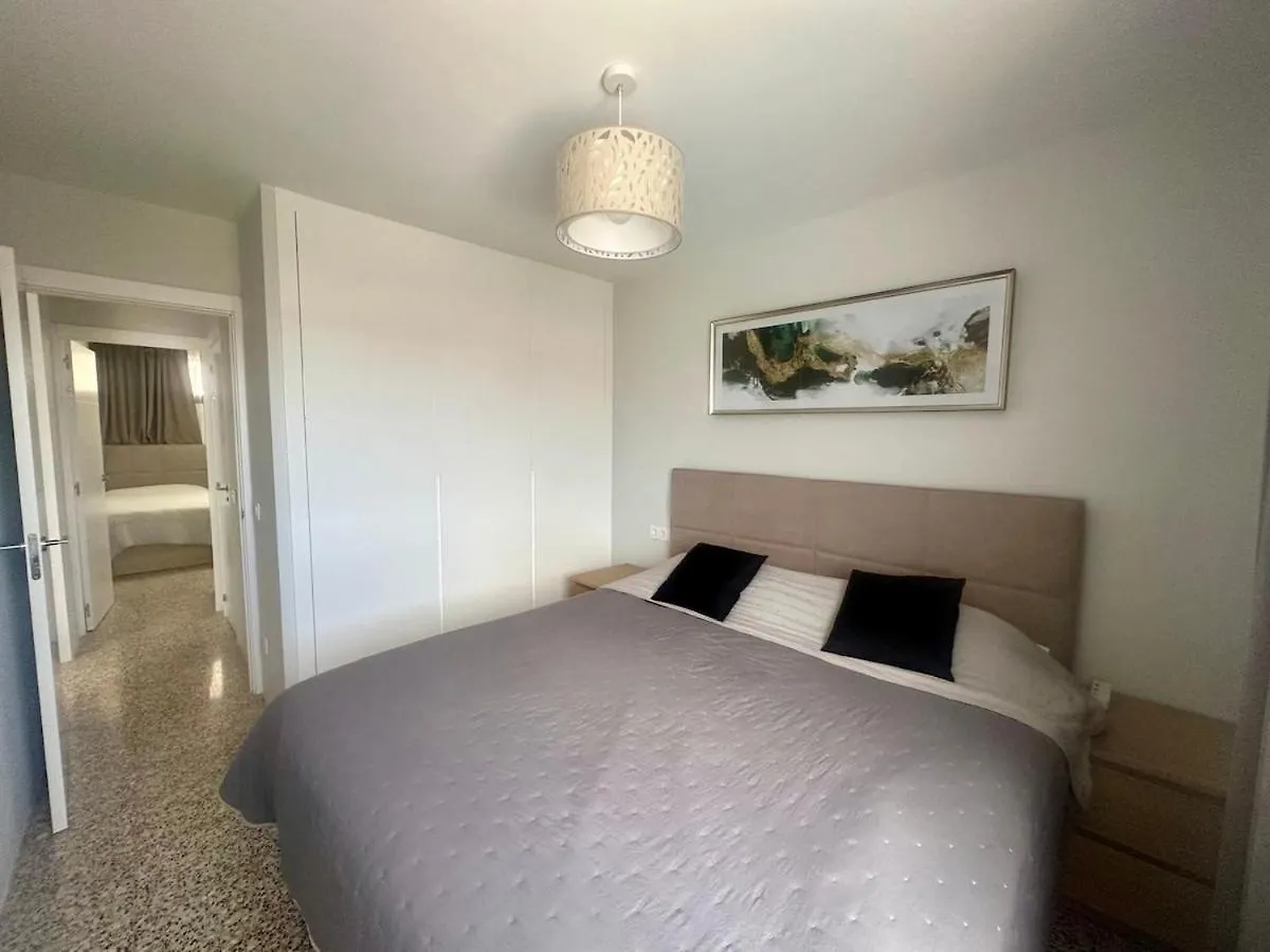 לוס כריסטיאנוס Seaside Two Bedroom Apartment ספרד